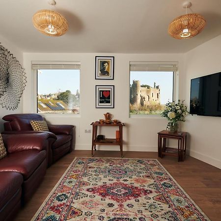 Frogmore- Pretty Central Cottage With Castle Views Laugharne Exterior photo
