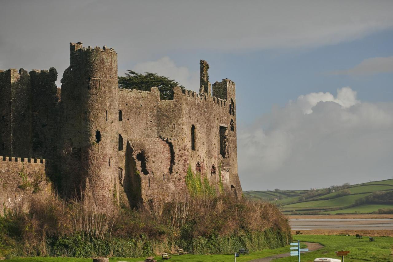 Frogmore- Pretty Central Cottage With Castle Views Laugharne Exterior photo